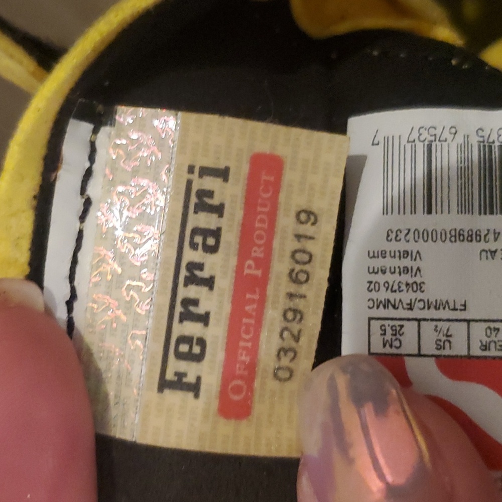 Puma Ferrari yellow high tops - Picture 8 of 8